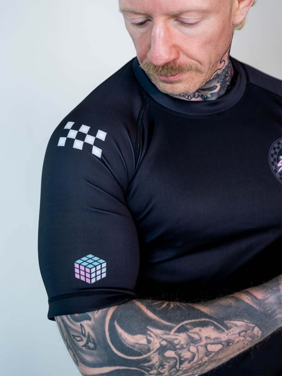 The Finisher Short Sleeve Rash Guard - Final Lap - Image 5