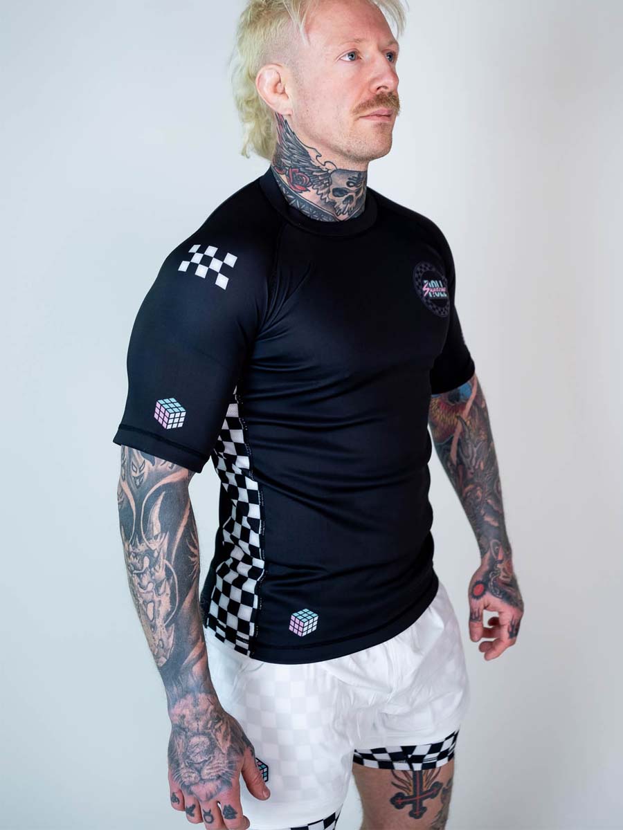 The Finisher Short Sleeve Rash Guard - Final Lap - Image 3